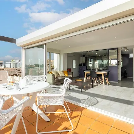Aphrodite - Vue - Terrasse - Parking - Climatisation - Village Naturiste Agde