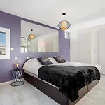 Aphrodite - Vue - Terrasse - Parking - Climatisation - Village Naturiste *