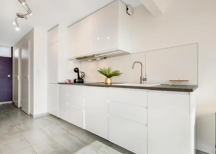 Villa Aphrodite - Vue Mer - Terrasse - Parking - Climatisation - Village Naturiste *